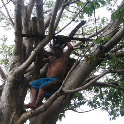 A tribal man who sleeps on trees • <a style="font-size:0.8em;" href="http://www.flickr.com/photos/62279437@N07/5794776026/" target="_blank">View on Flickr</a>